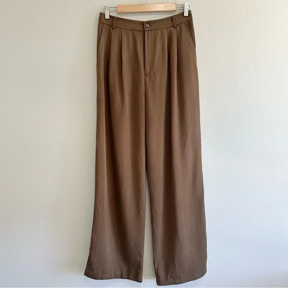 Reformation Mason Pant in Woodland Brown High Waist Pleated Quiet Luxury NWT - Picture 4 of 9